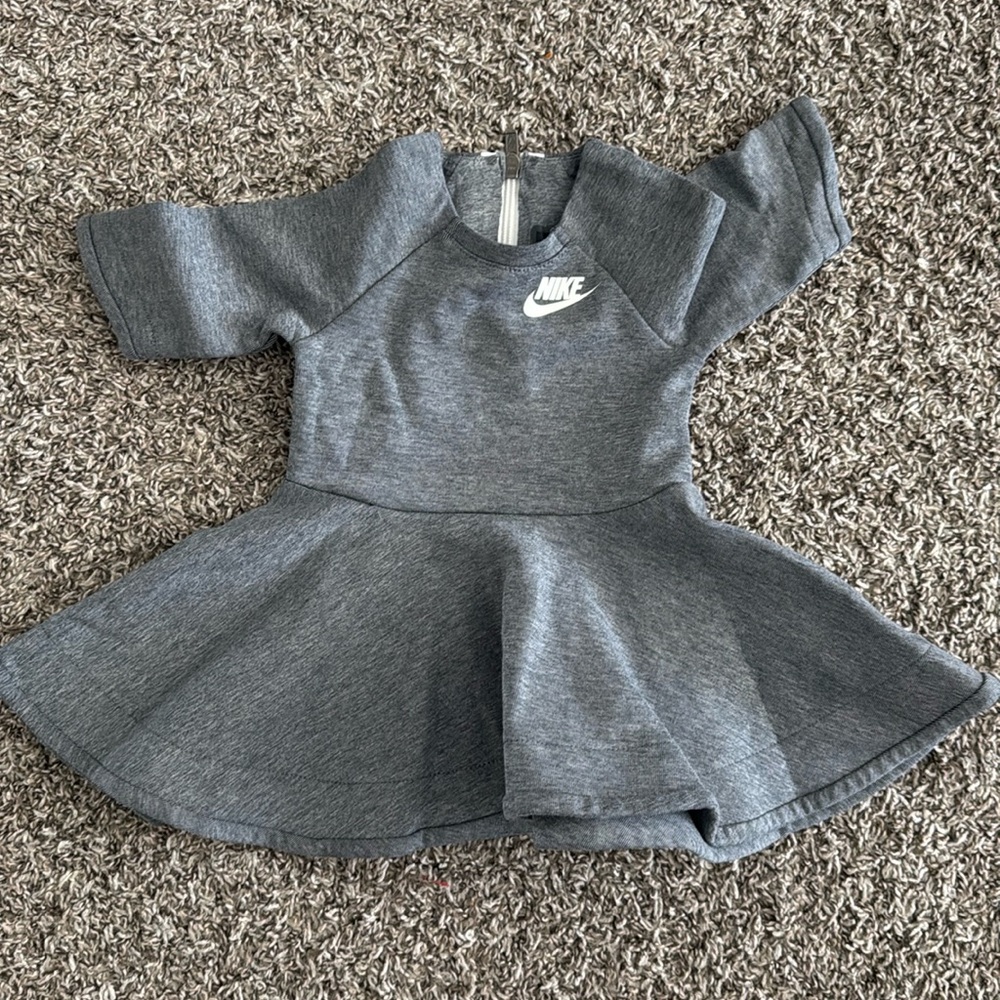 Girls Nike Tech dress